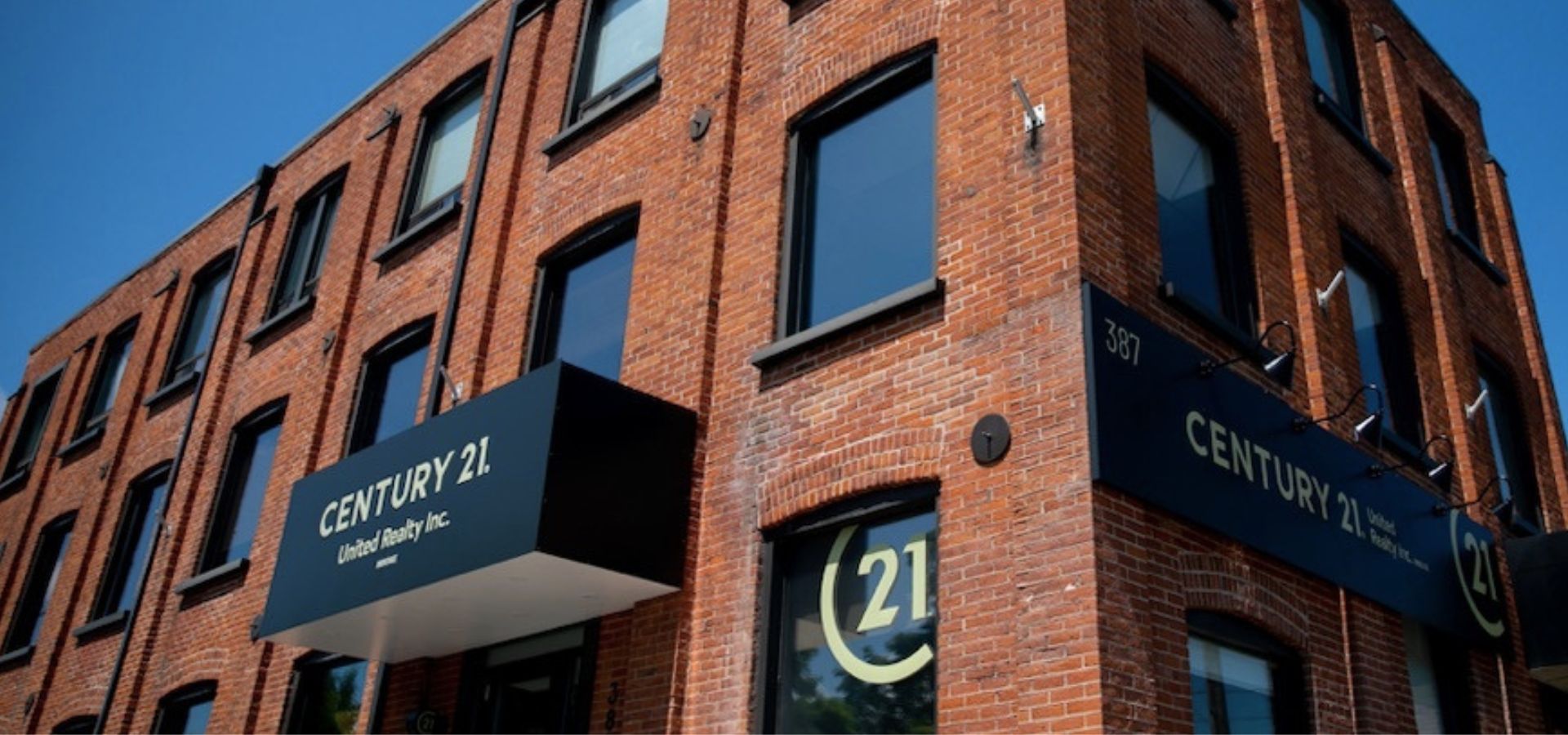 Kristine Laufer Broker | Century 21 United Realty Inc