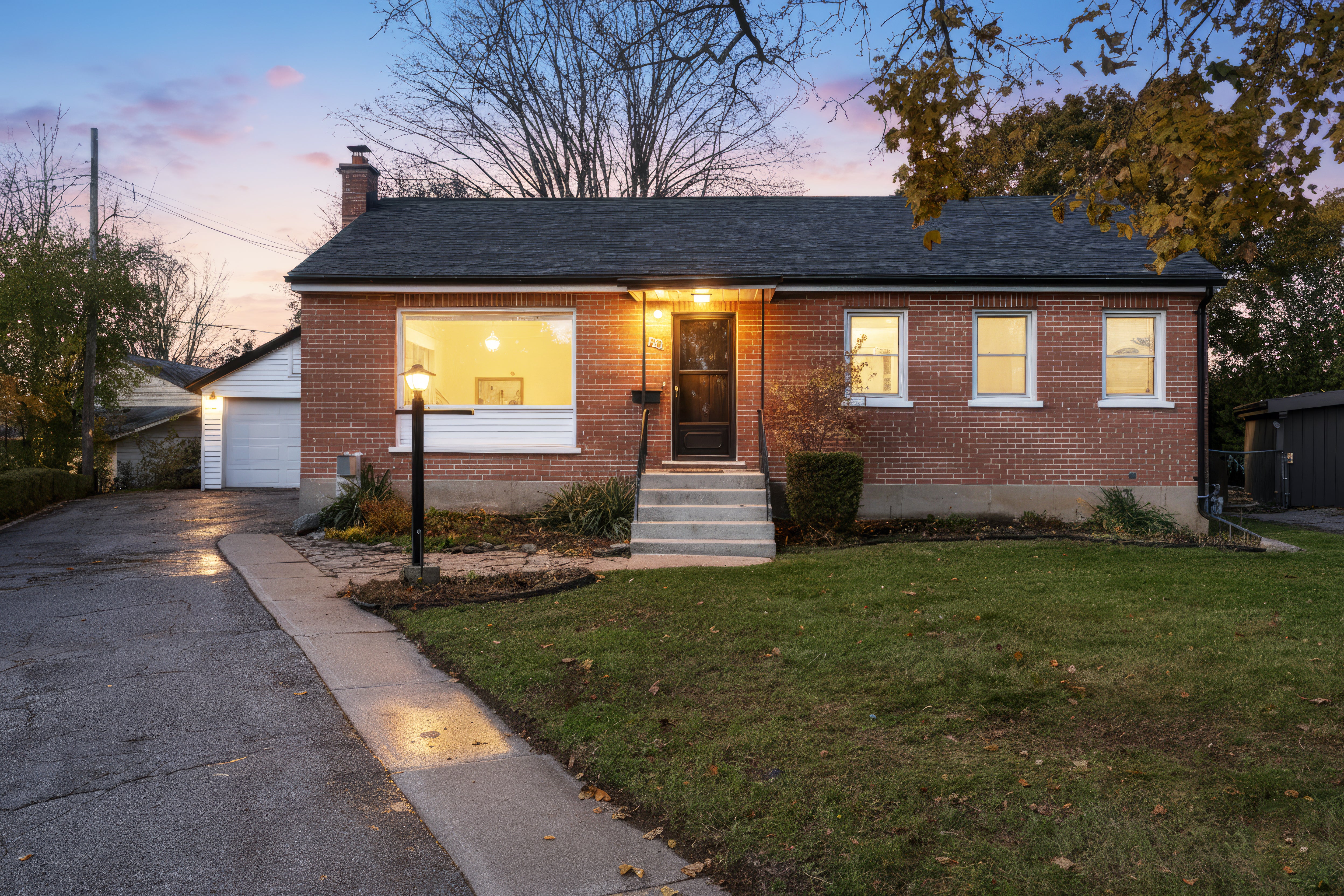 821 Schneider Place Peterborough