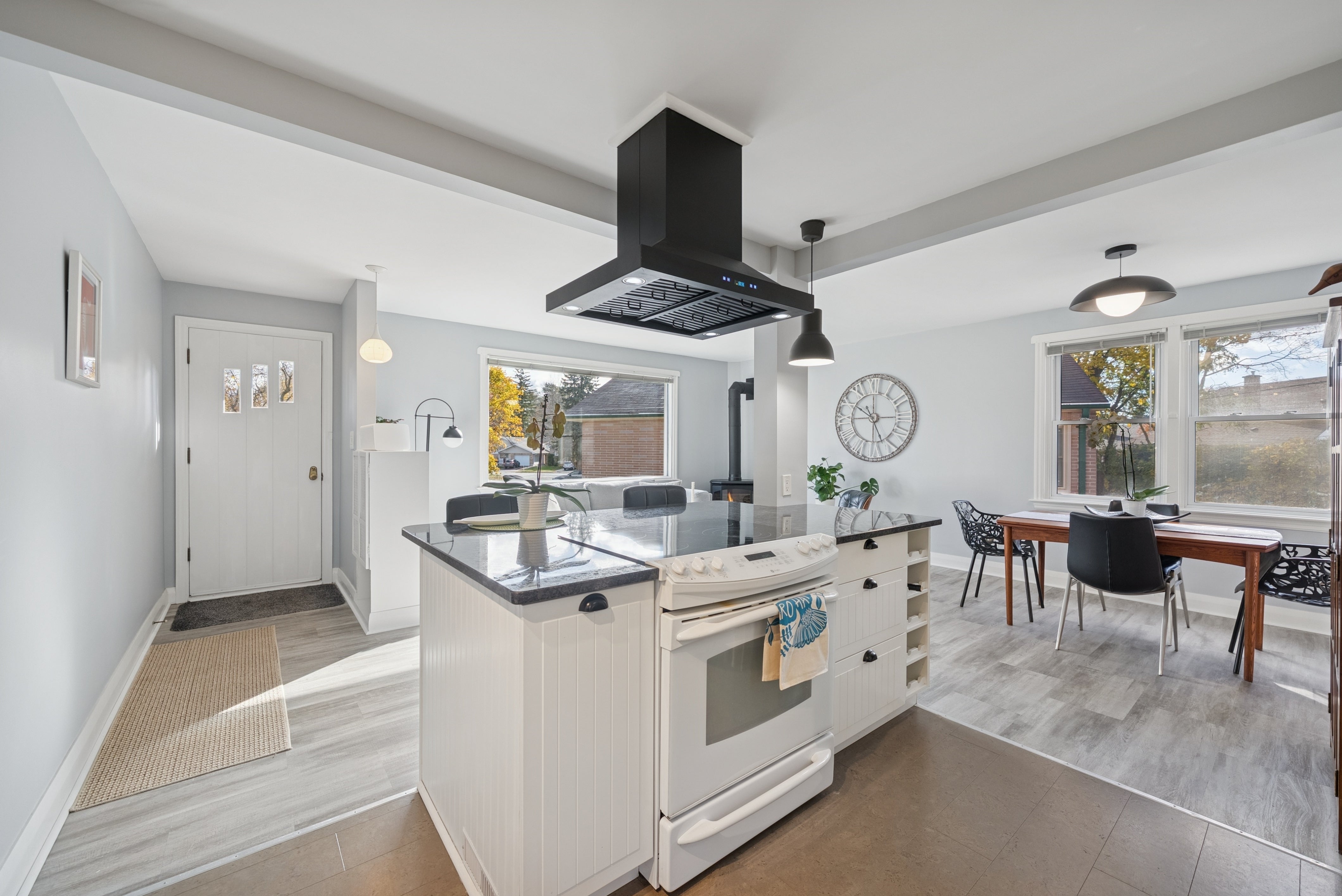 821 Schneider Place Peterborough