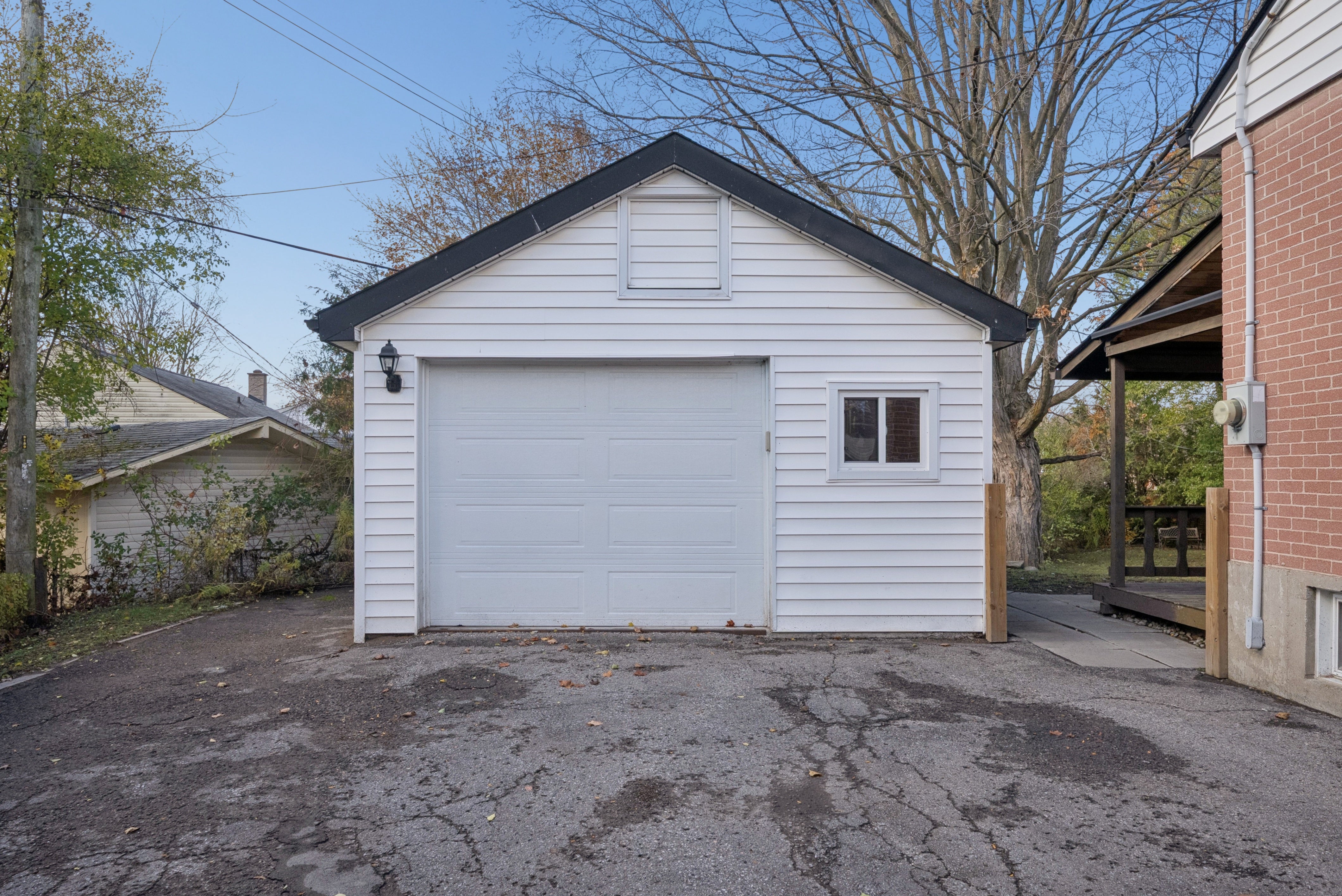 821 Schneider Place Peterborough